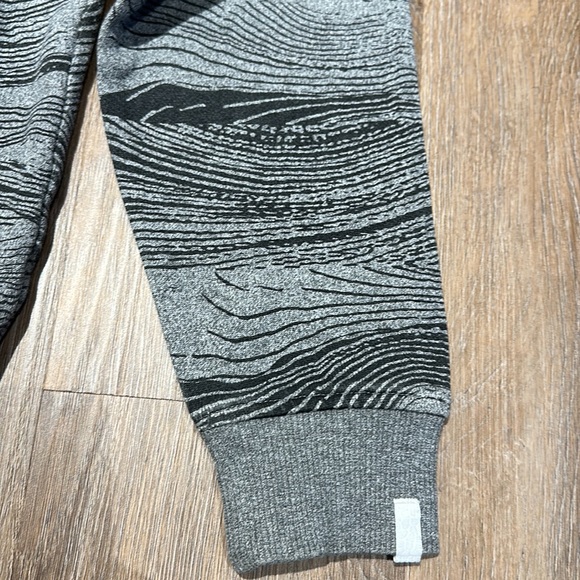 Lacoste LIVE! Pullover sweater grey & black M - Picture 3 of 5